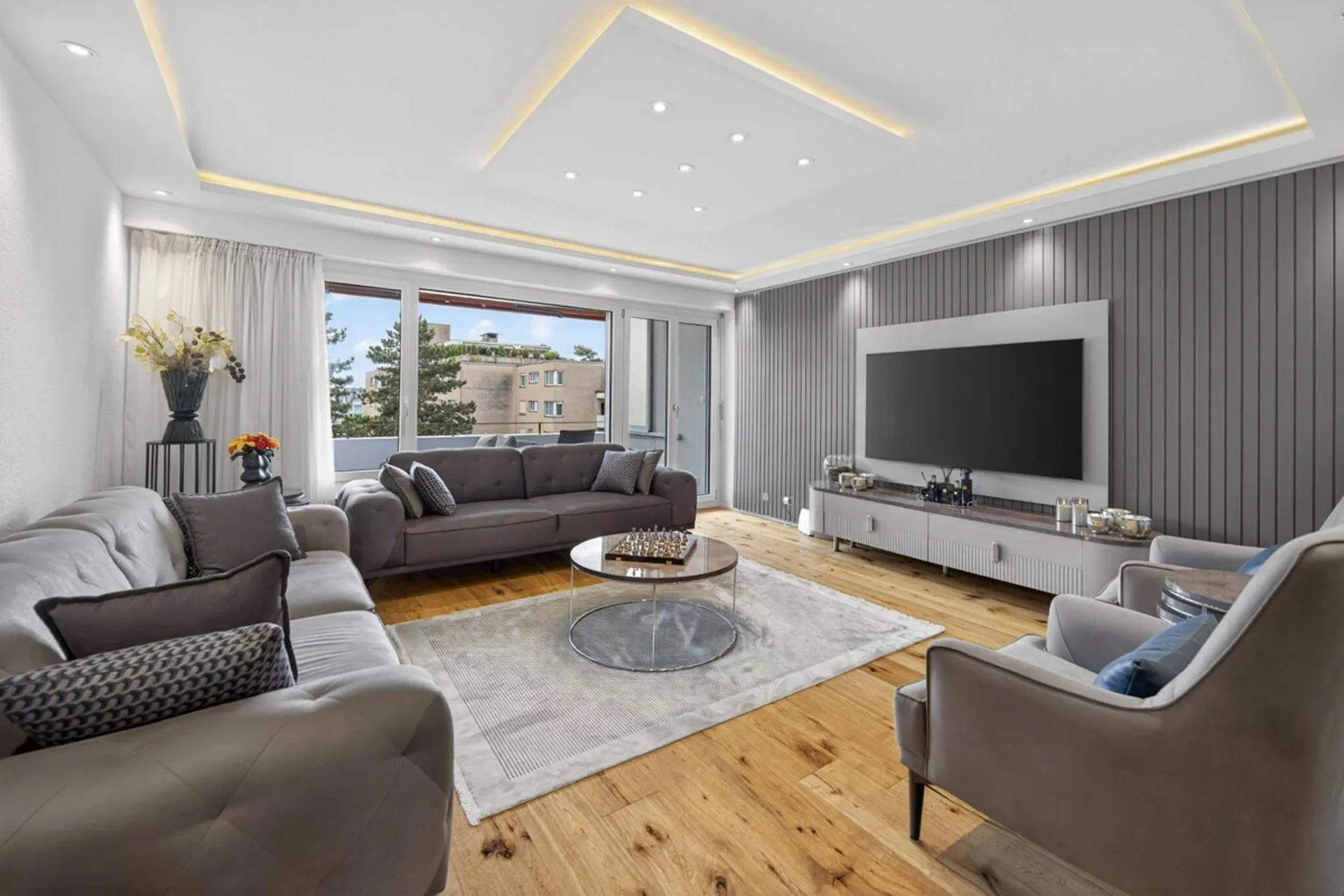 Moderne Traumwohnung zu einem speziell attraktiven Preis!