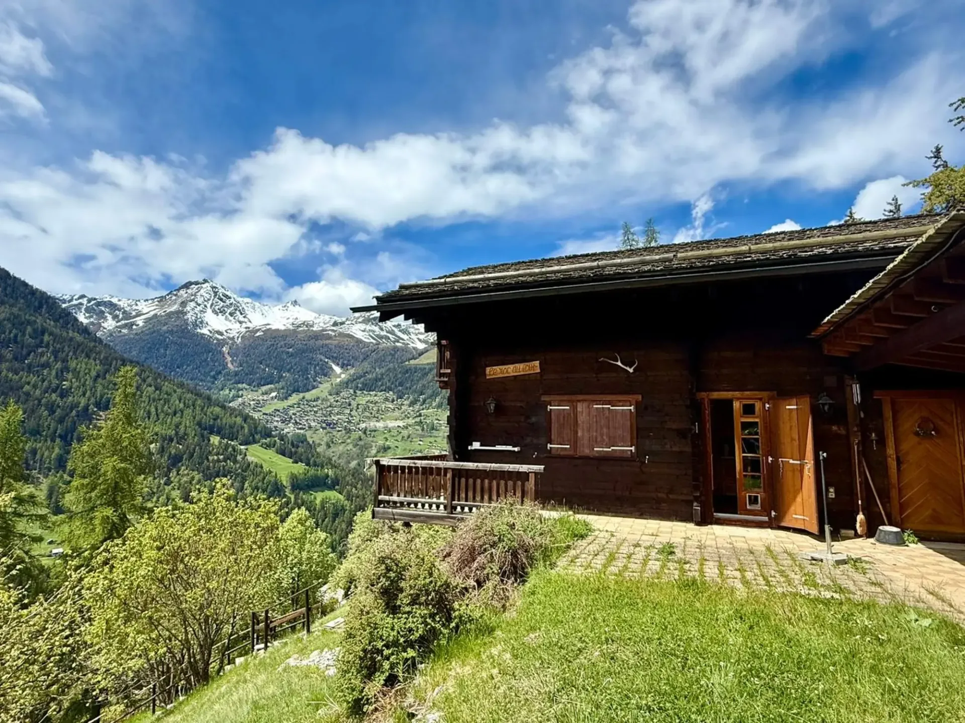Chalet mit 6.5 Zimmern und Panoramablick auf die Berge in Anniviers
