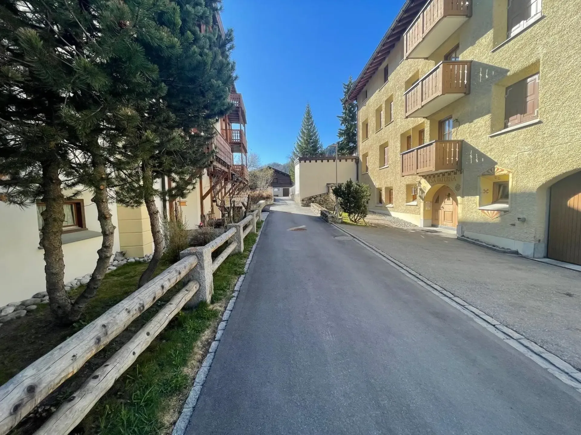 Heimeliges 1,5-Zimmer-Appartement an absolut ruhiger Lage in Celerina zu verkaufen