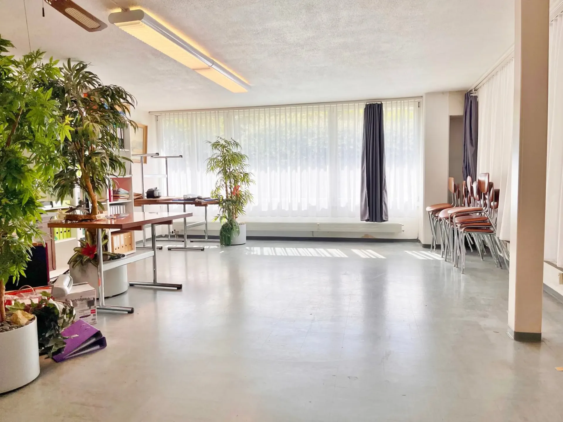 Geräumiges Büro/Gewerberaum für vielseitige Möglichkeiten