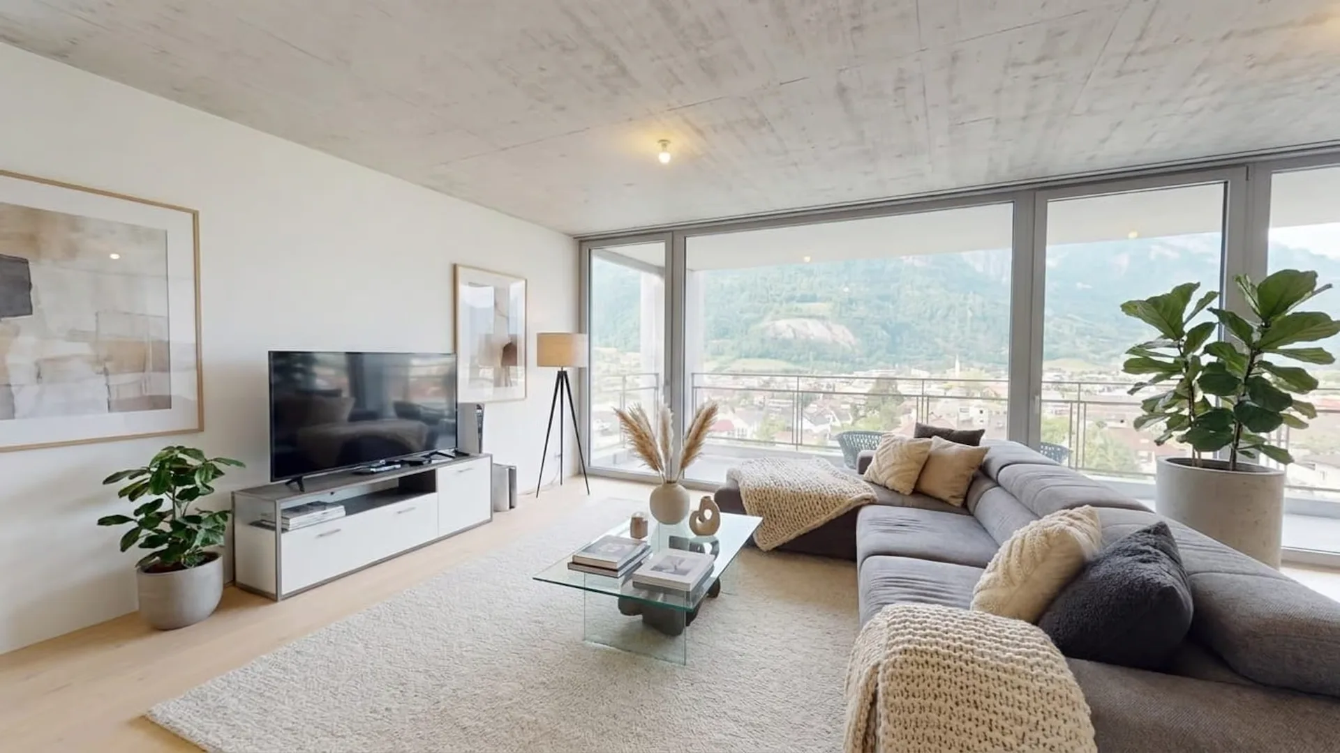 3.5 rooms with loggia and mountain view in Mels for rent