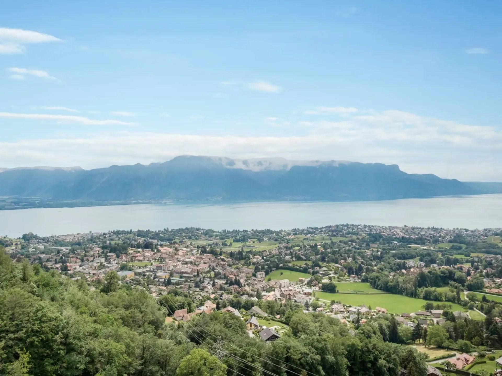 Position dominante, piscine à débordement & vue panoramique
