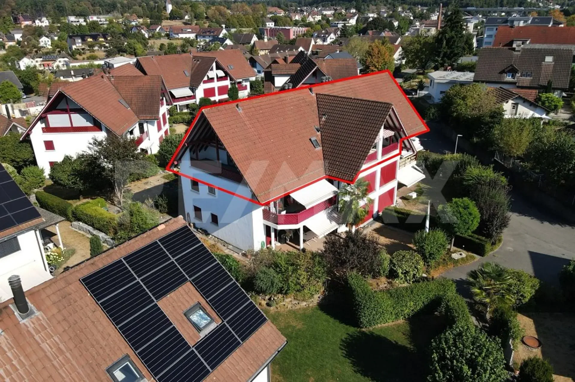 Charmante Dachwohnung mit Schlossblick