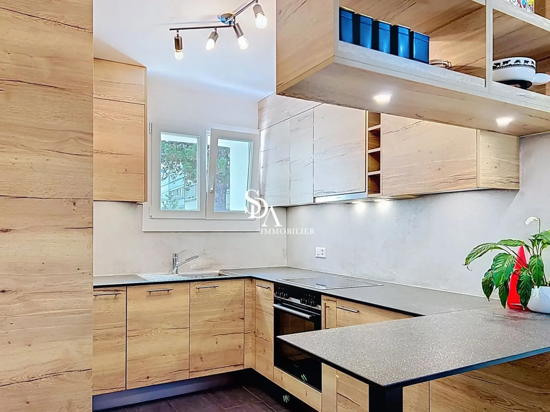 Bel appartements de 3.5 pièces avec balcon et jardin