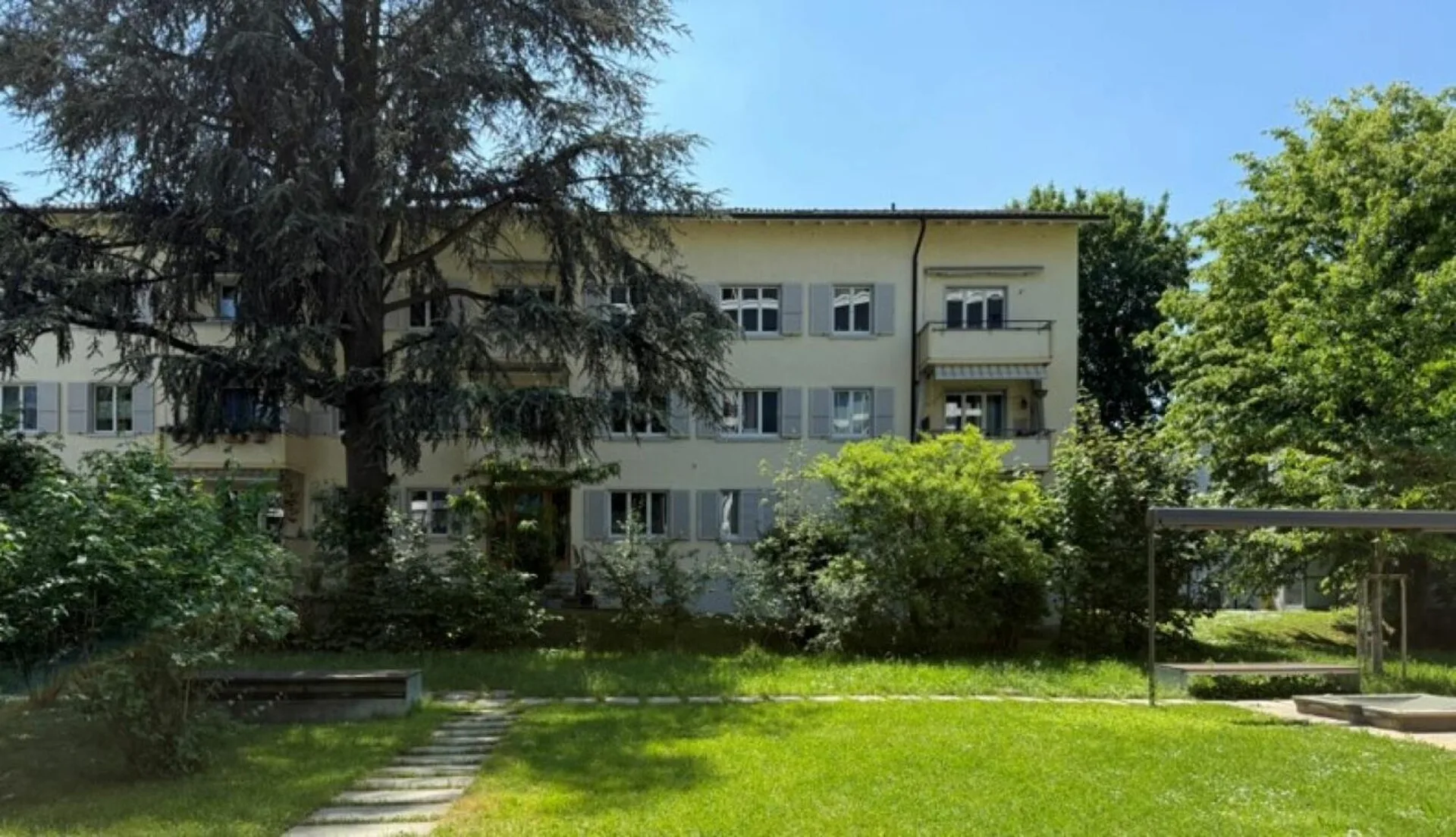 Appartamento di 4,5 locali in posizione centrale ad Allschwil