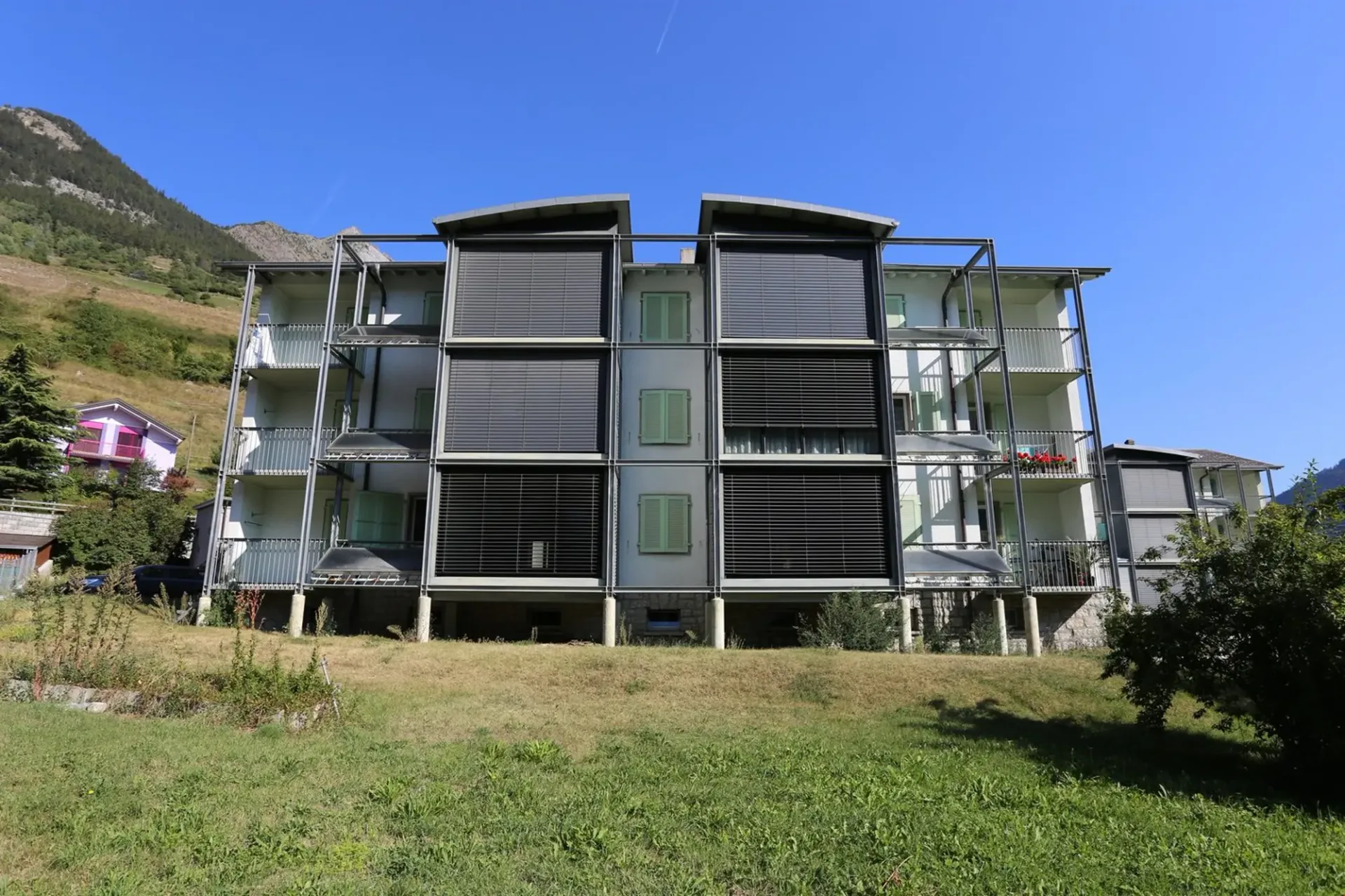 Angenehme 4-Zimmer-Wohnung, zu vermieten in Orsières!