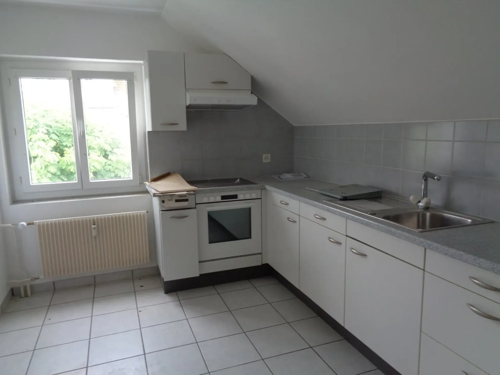 Wohnung in einem kleinen Gebäude mit 3 Wohnungen