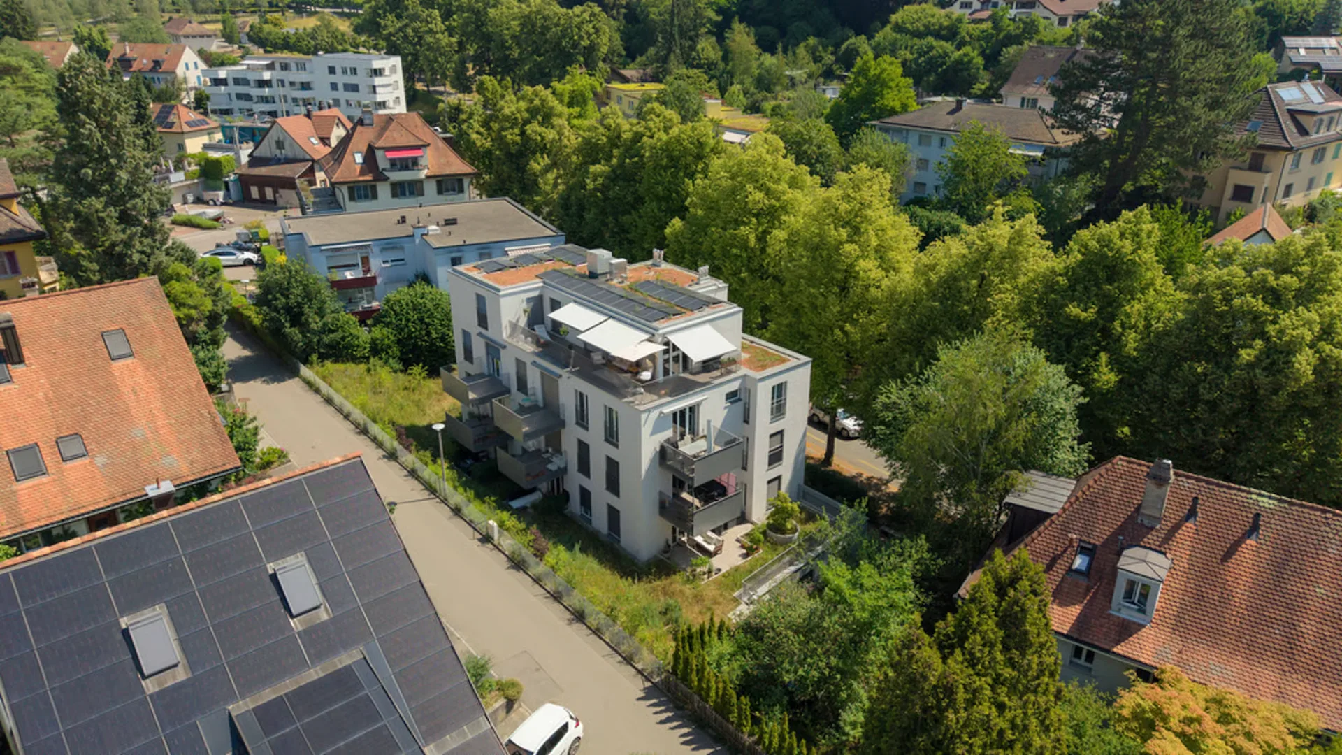 Moderne 3.5-Zimmer-Attikawohnung mit grosszügiger Terrasse