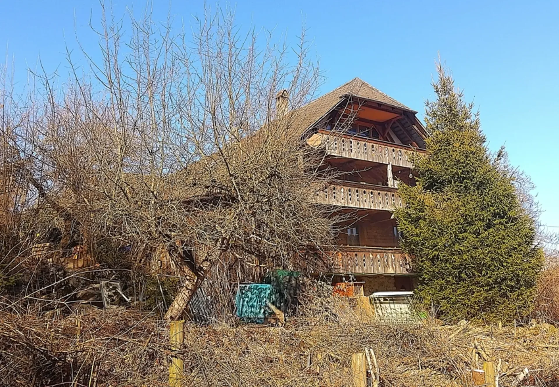Bauernhaus mit Pferdestall