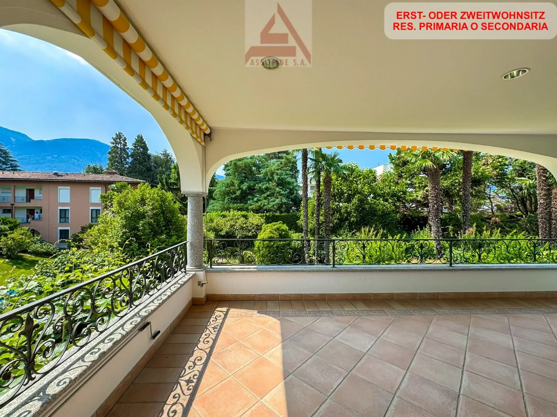 Elegante appartamento nel cuore di Ascona / Elegante Wohnung im Herzen von Ascona