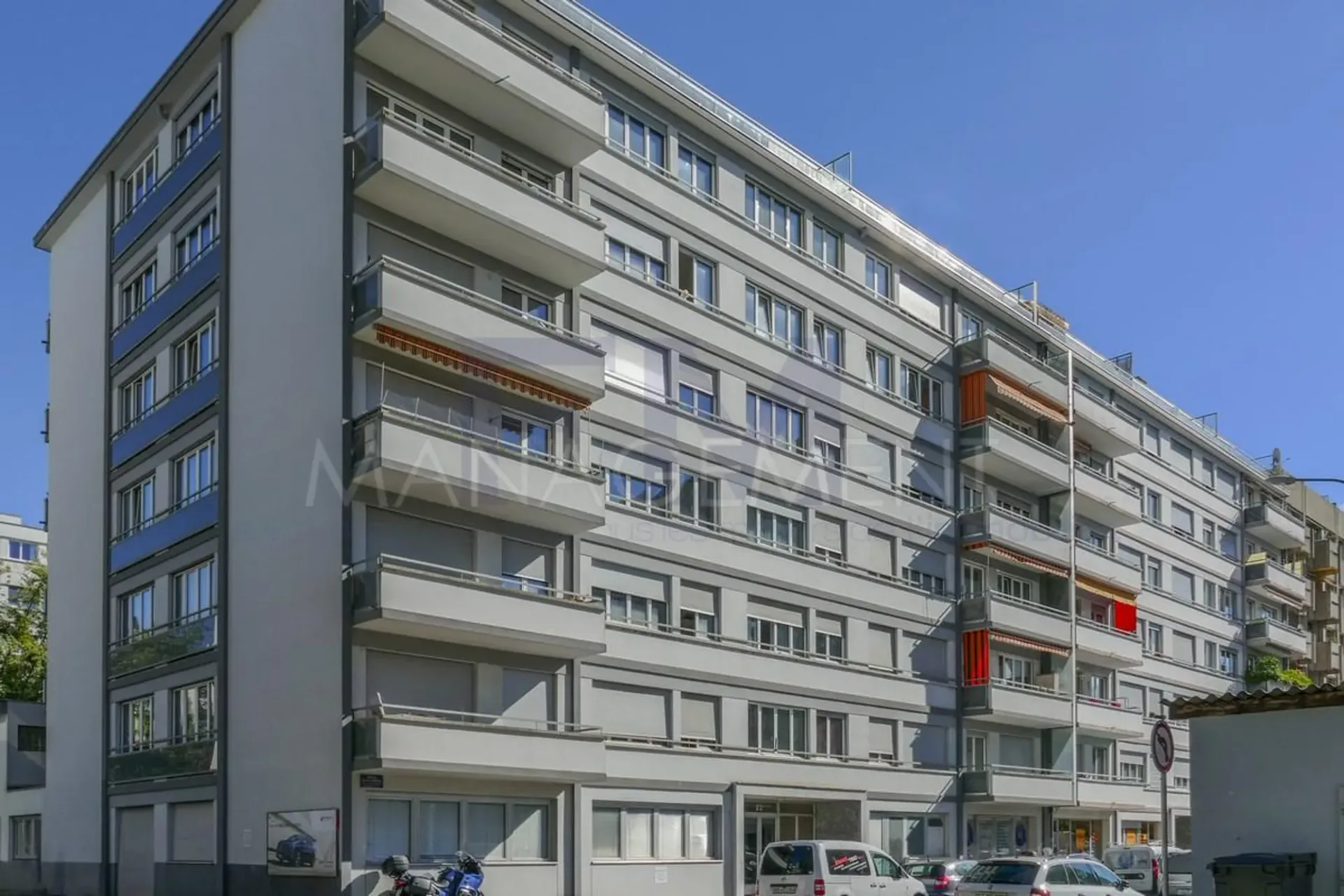 Avenue De-Luserna - 5 Zimmer von ca. 84 m² im 3. Stock