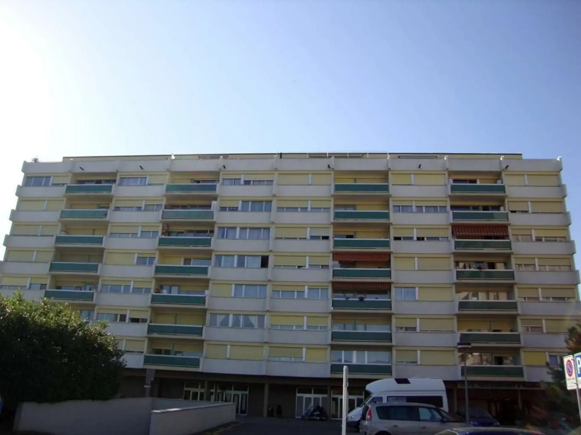 Parkplatz zu vermieten - Thônex