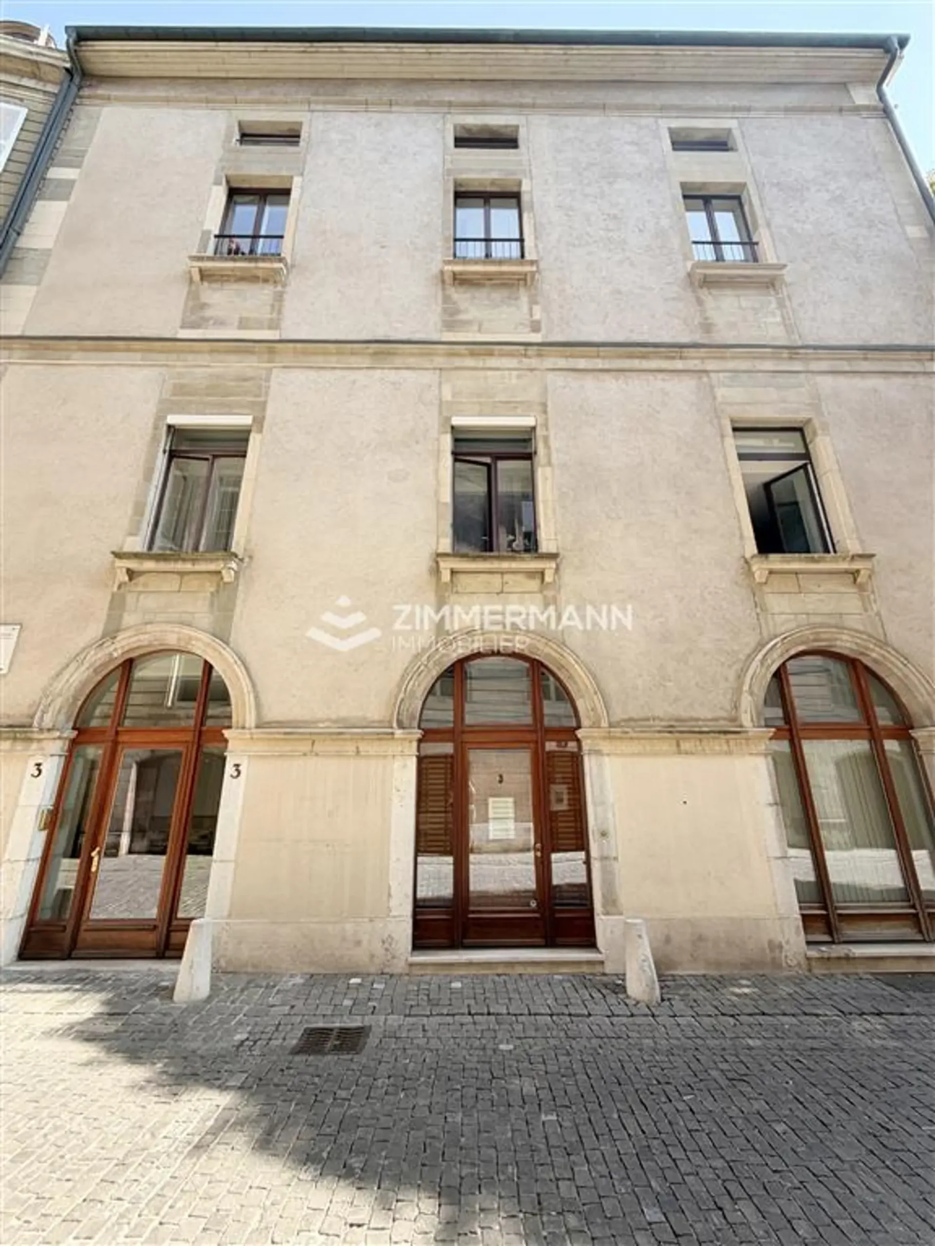 Appartement,2,45