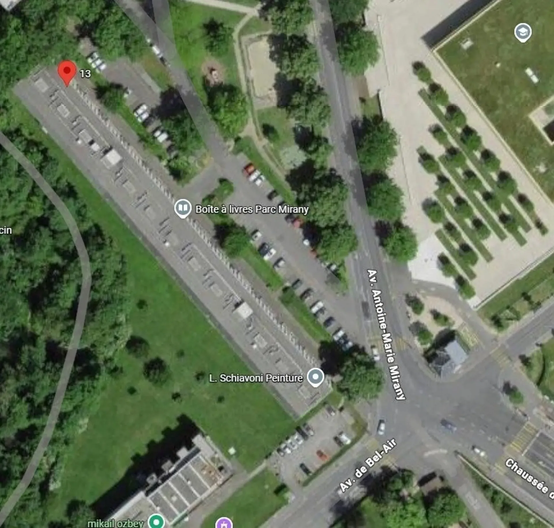 Außenparkplatz