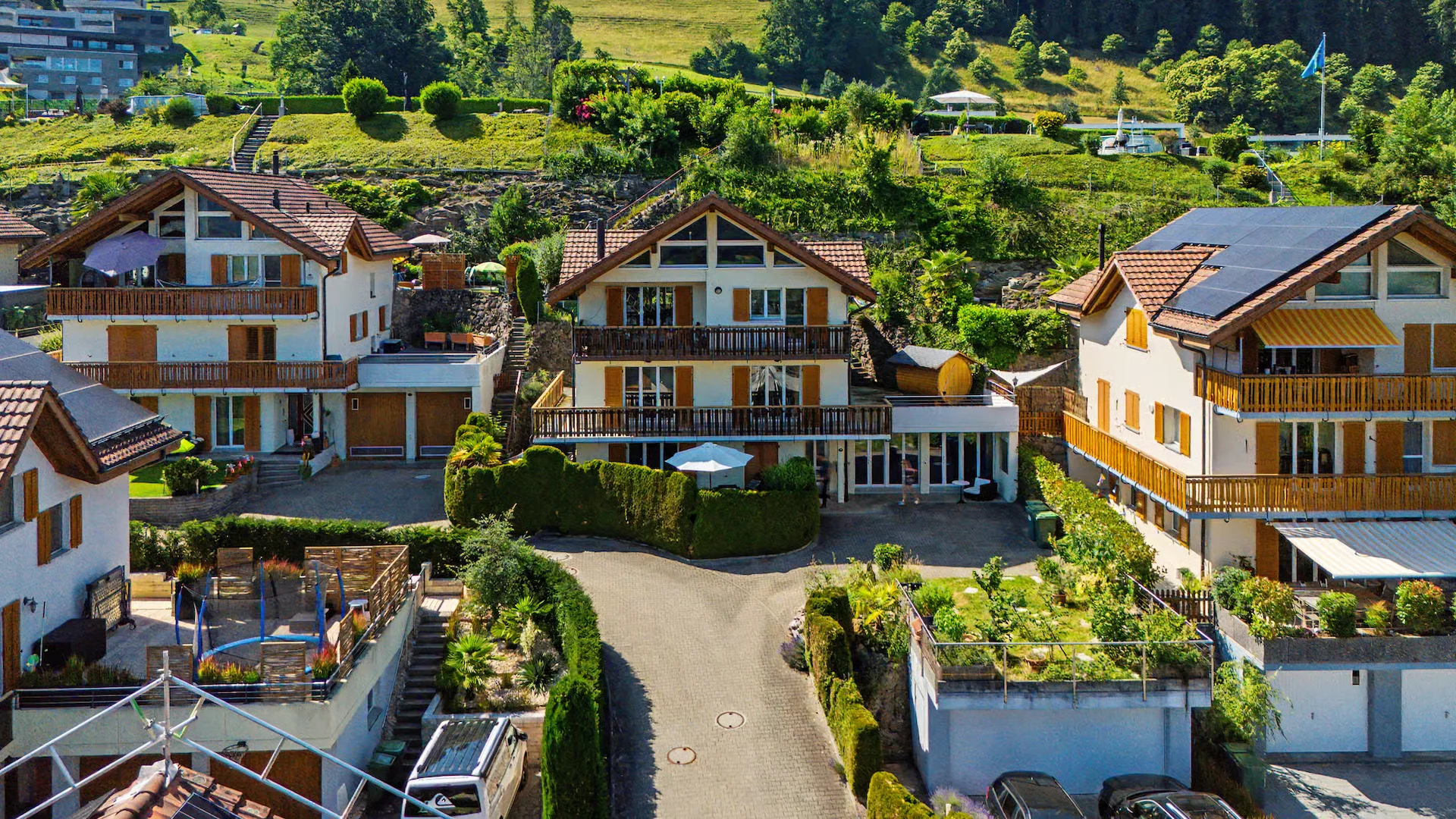 Privatsphäre & Panorama - aussergewöhnliche Maisonette in Meierskappel
