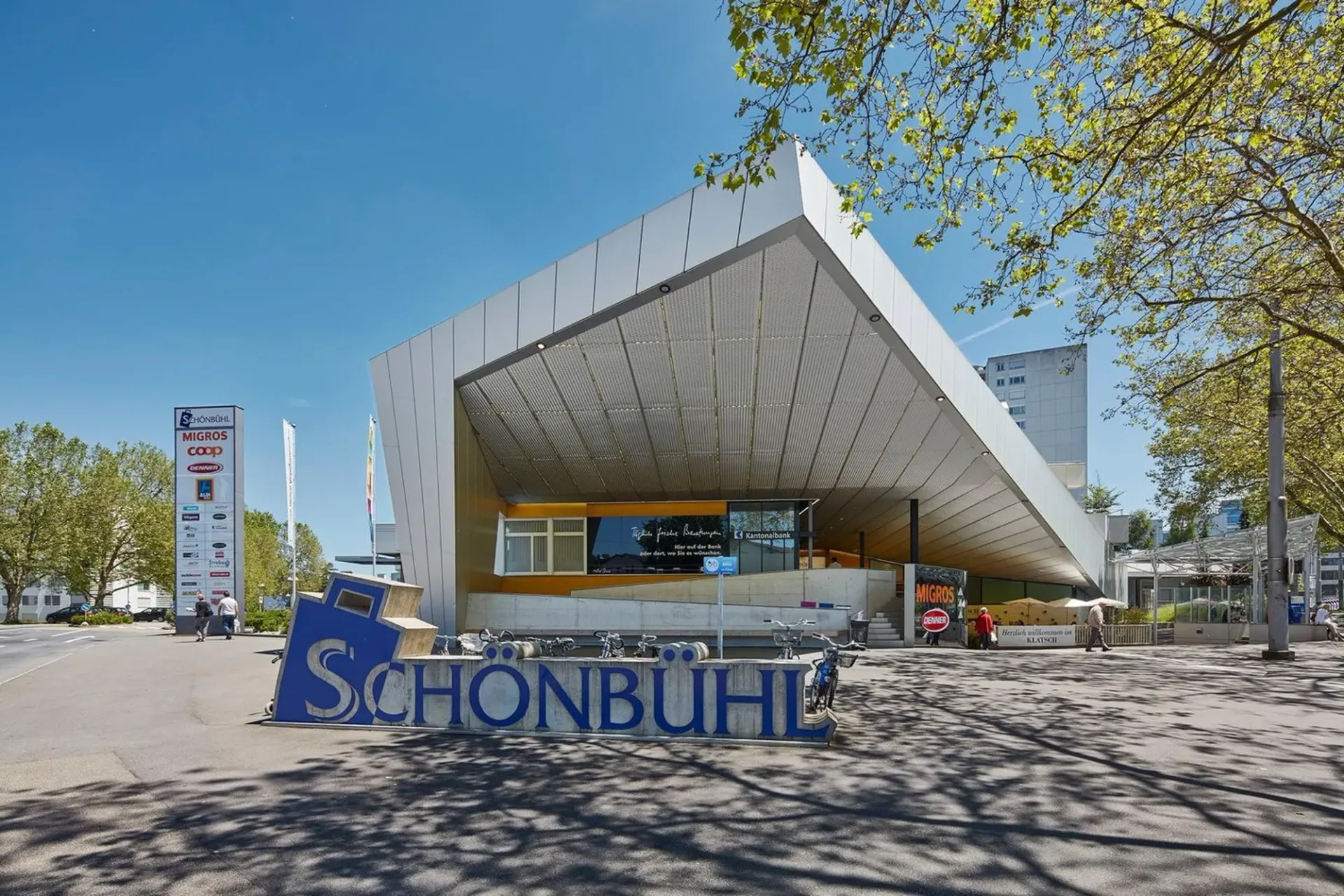 158 m² Retail-/Verkaufsfläche gegenüber Migros & Denner