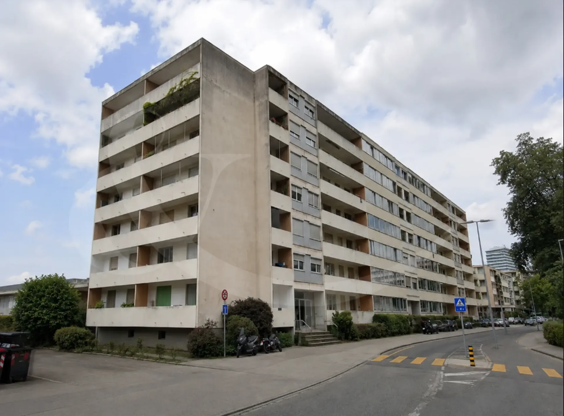Av. de Thônex 12, 5-room apartment