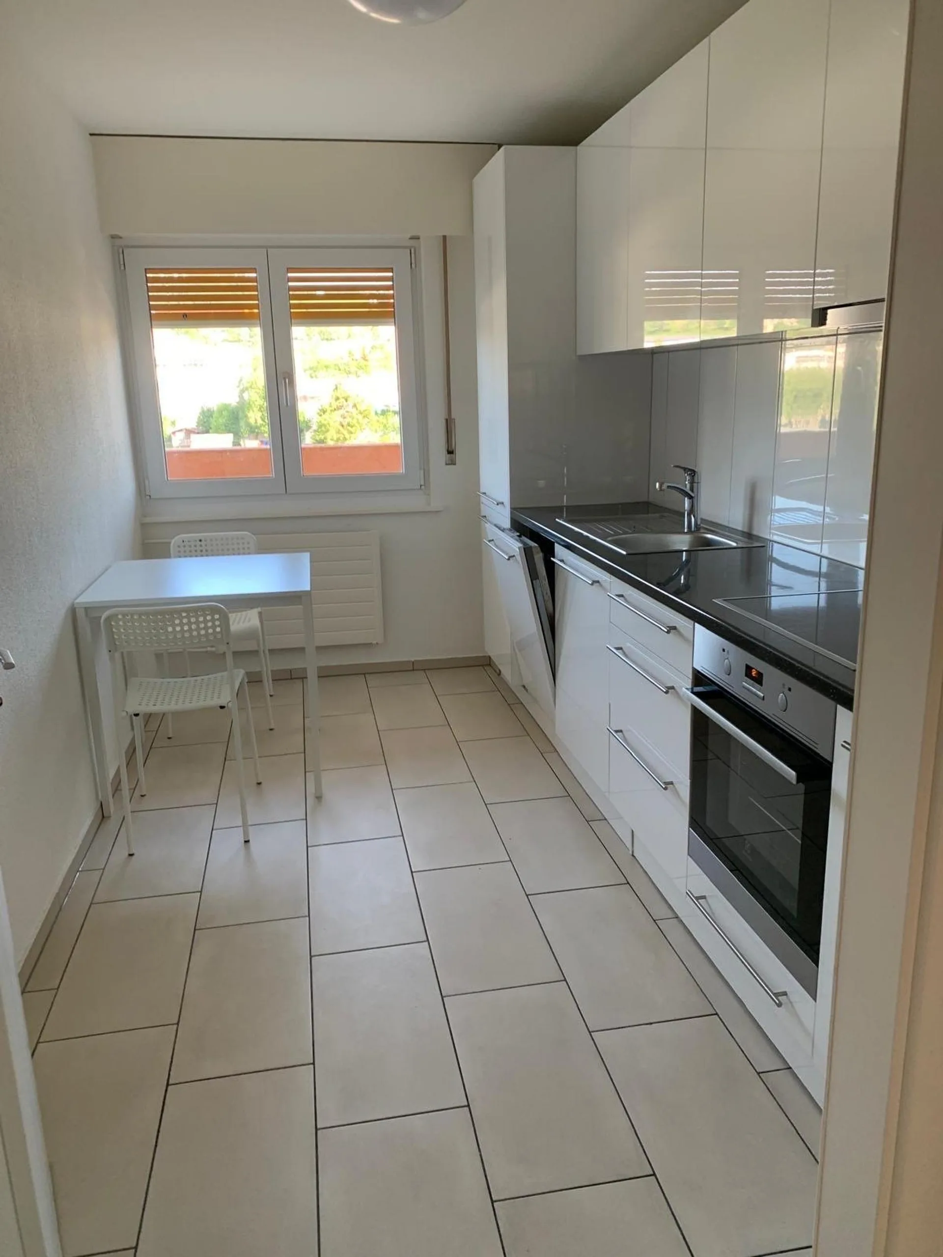 Charmantes möblierte 2,5-Zimmer-Wohnung mit Balkon