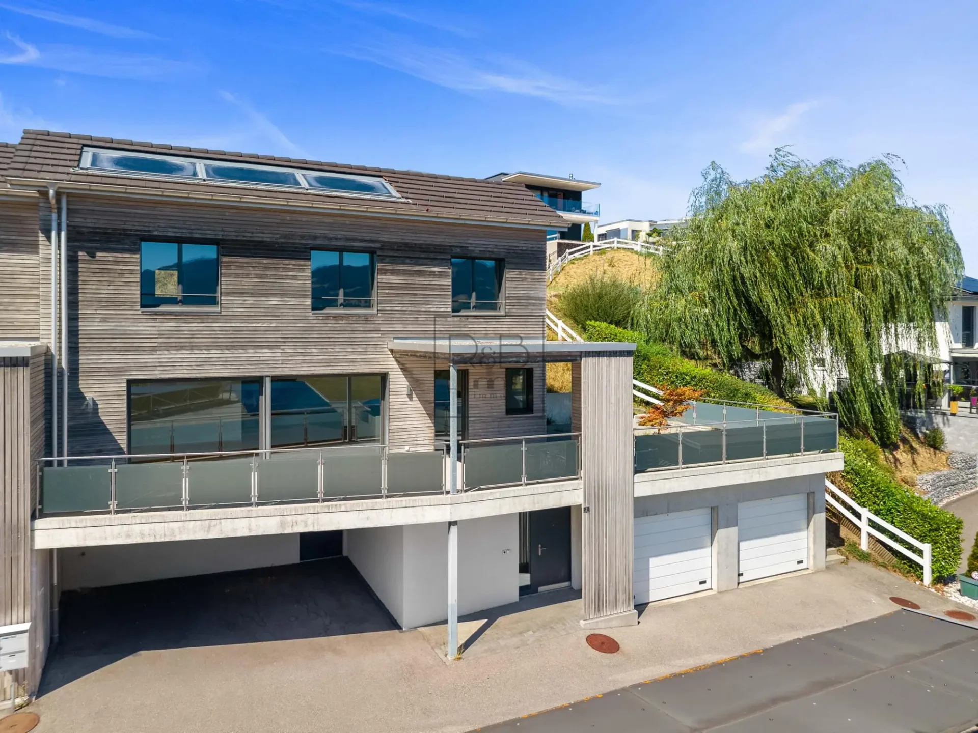 Villa mit Seeblick in Bry, ruhig und 15 Minuten von Bulle und Fribourg