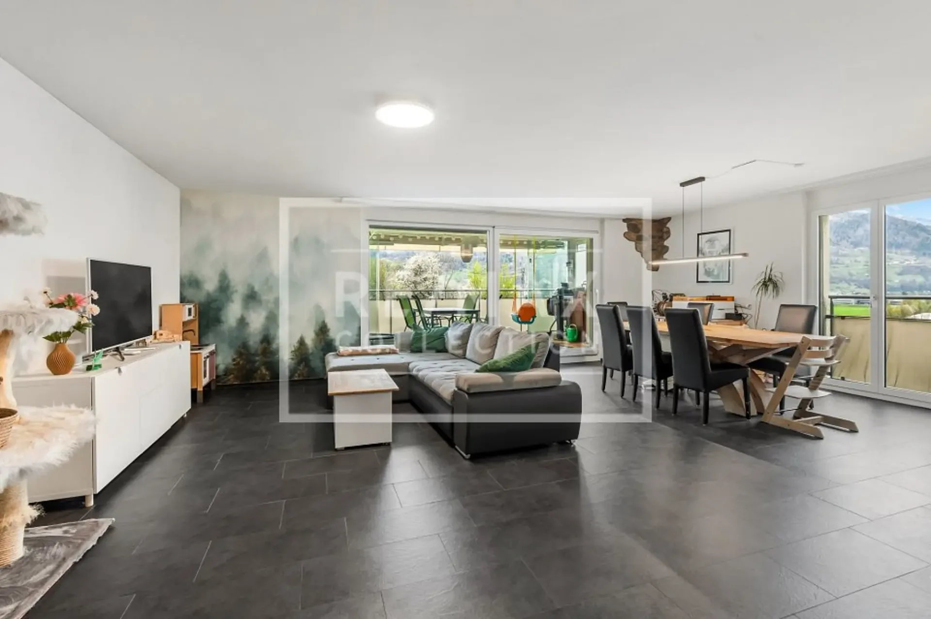 Attractive 4½-room apartment