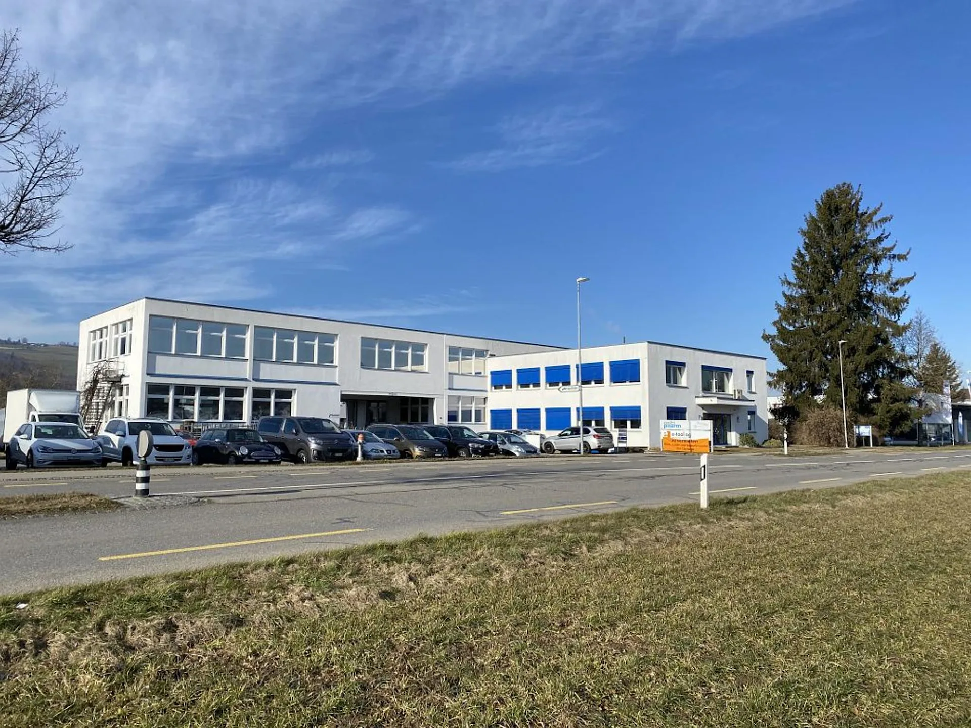 Gewerberaum mit Büro in Münsingen