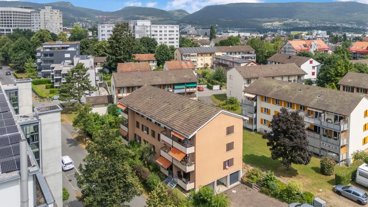 Neu renvoierte 4-Zimmer Wohnung