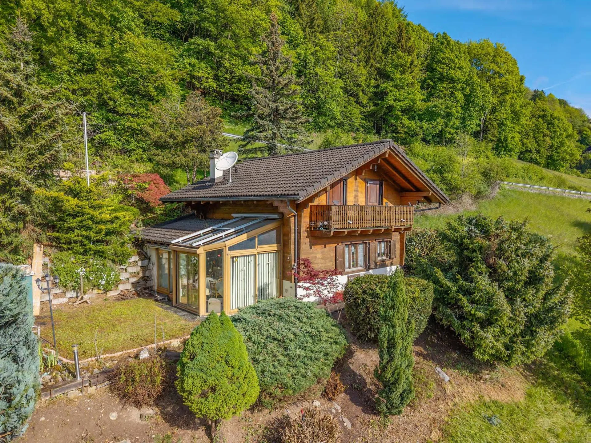 Chalet mit 4 Zimmern und Charme sowie Aussicht