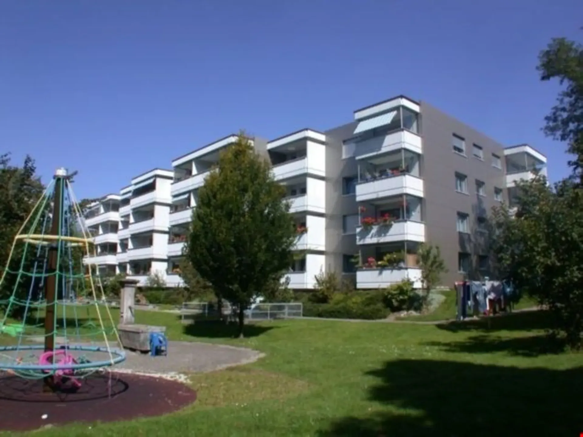 sanierte, helle Mietwohnung mit Top-Ausbau!