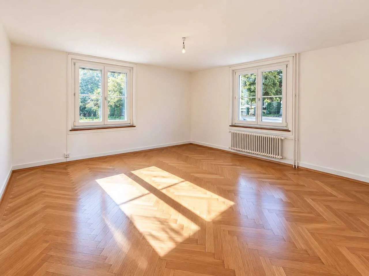 Wohnung mit 3.5 Zimmern und Garten renoviert