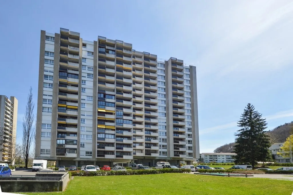 Einstellhallenplatz in Wabern