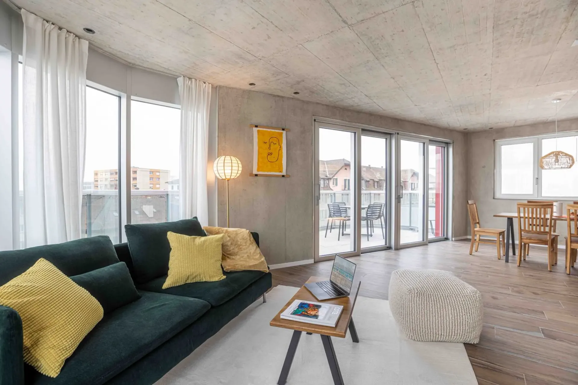 Premium Dachterrassen-Apartment mit 36 m² Terrasse & Alpenblick – Crissier, Lausanne