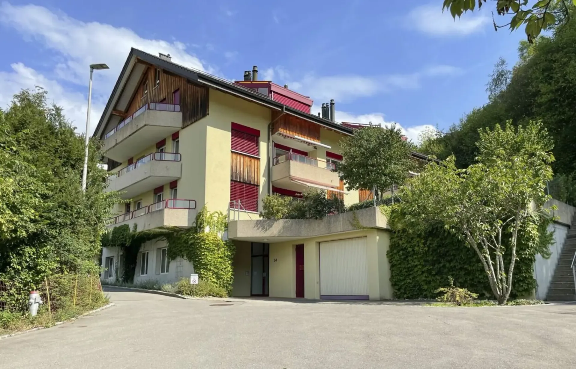 4.5 Zimmer Wohnung - grosszügig und zentral