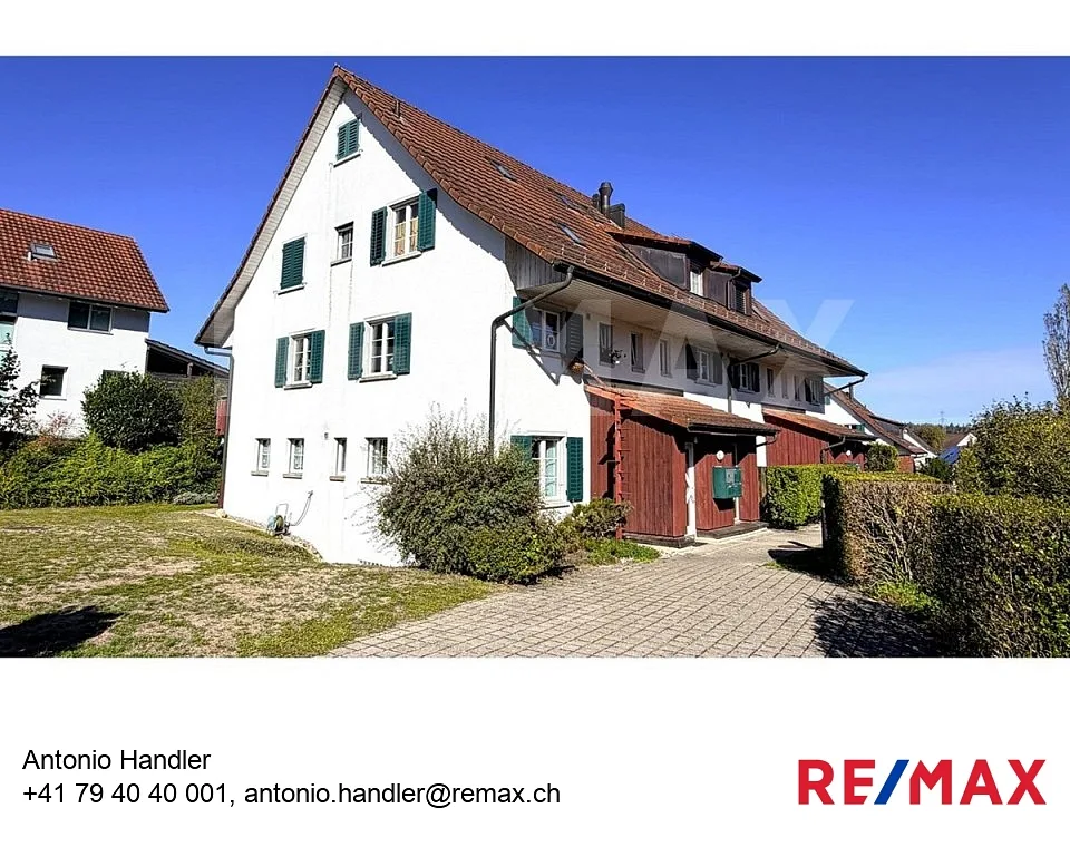 Mehr Raum fürs Leben  attraktive 4.5-Zimmer-Gartenwohnung und Büro-/Hobbyraum in Hochfelden