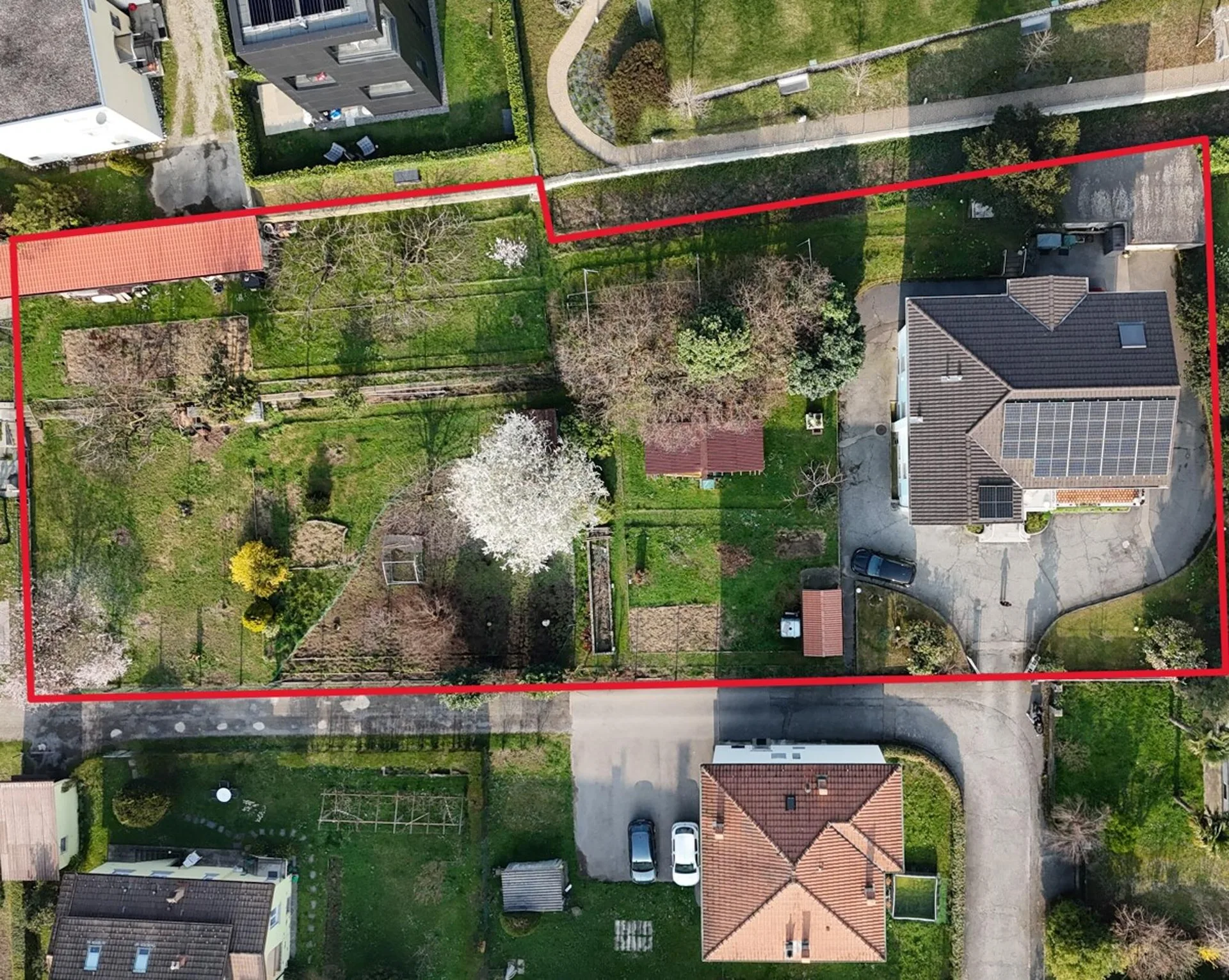 MENDRISIO ZENTRUM  VERKAUF IN EINEM BLOCK IMMOBILIENPaket MIT BAURECHT