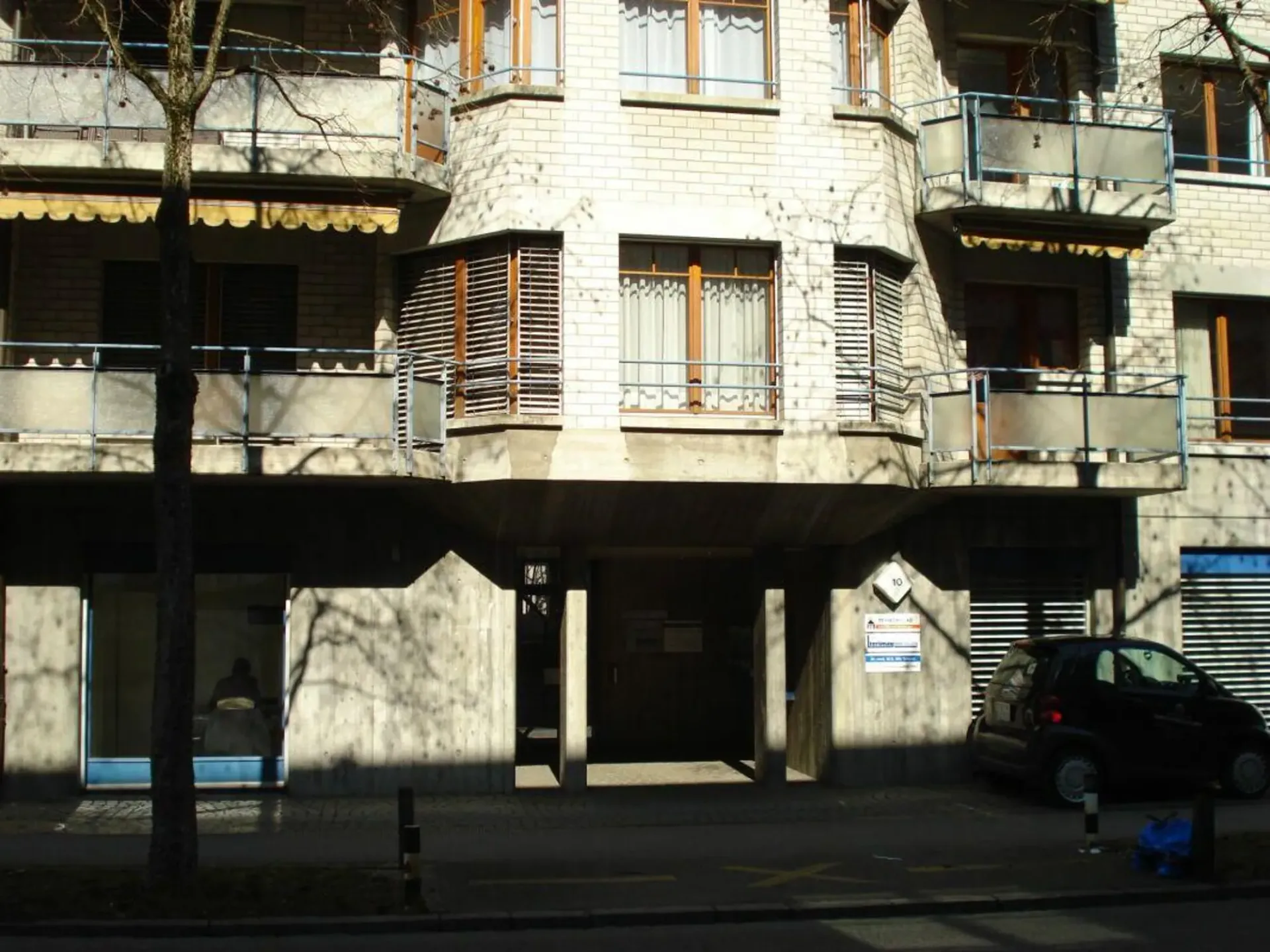Büro-/Praxisräume mit Schaufensterfront