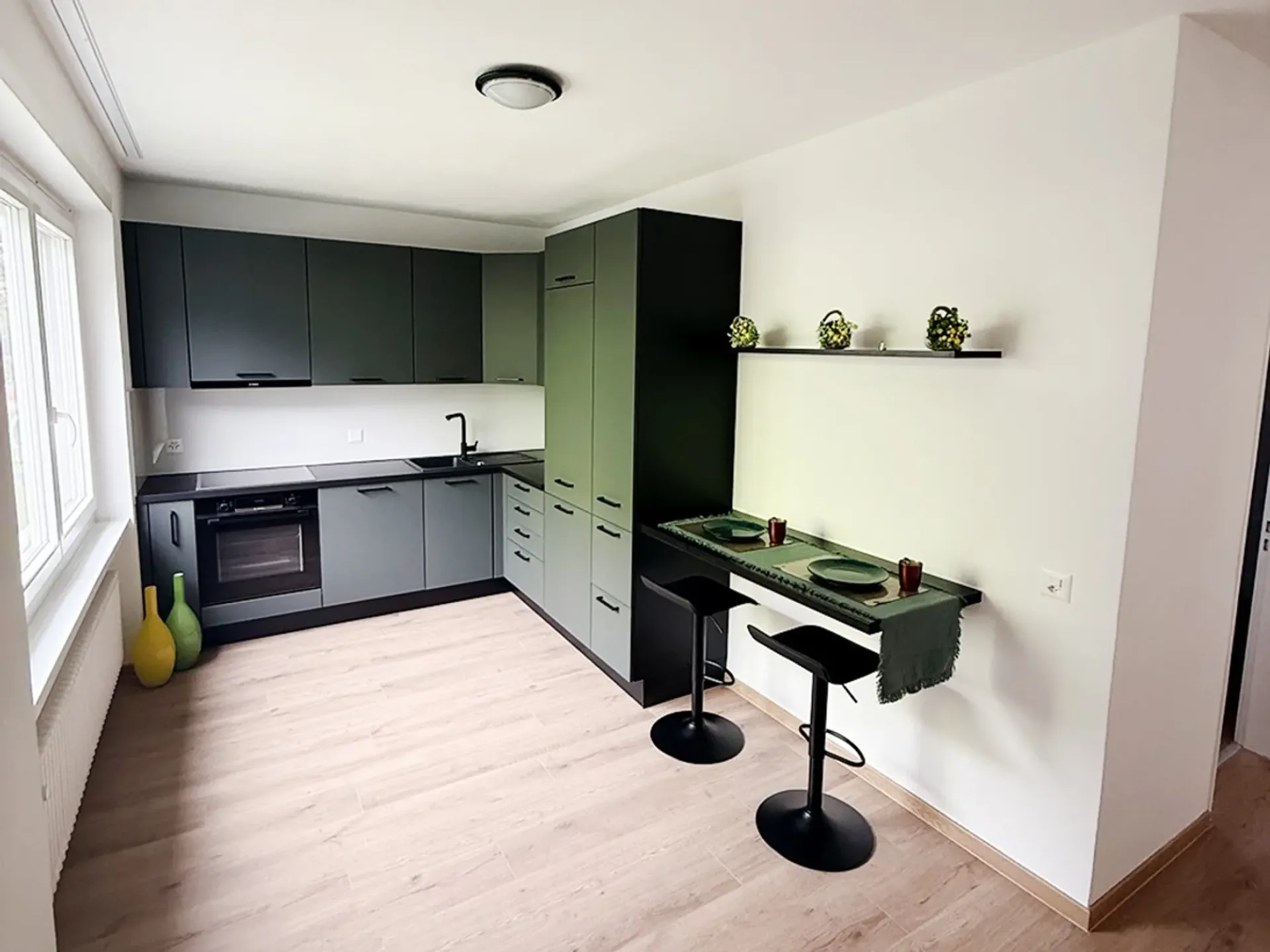 Raffiniertes 3,5-Zimmer-Wohnung mit hohem Standard und Terrasse