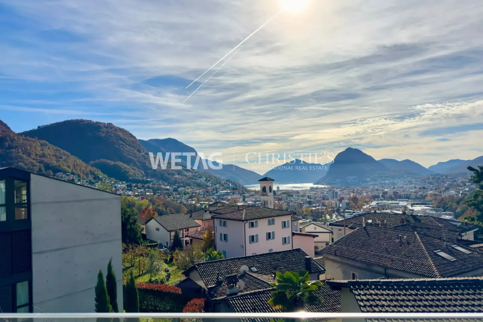 Elegante Penthouse-Wohnung im Rohbau in Lugano?Canobbio zu verkaufen, mit Panoramaterrasse & Blick auf den Luganersee