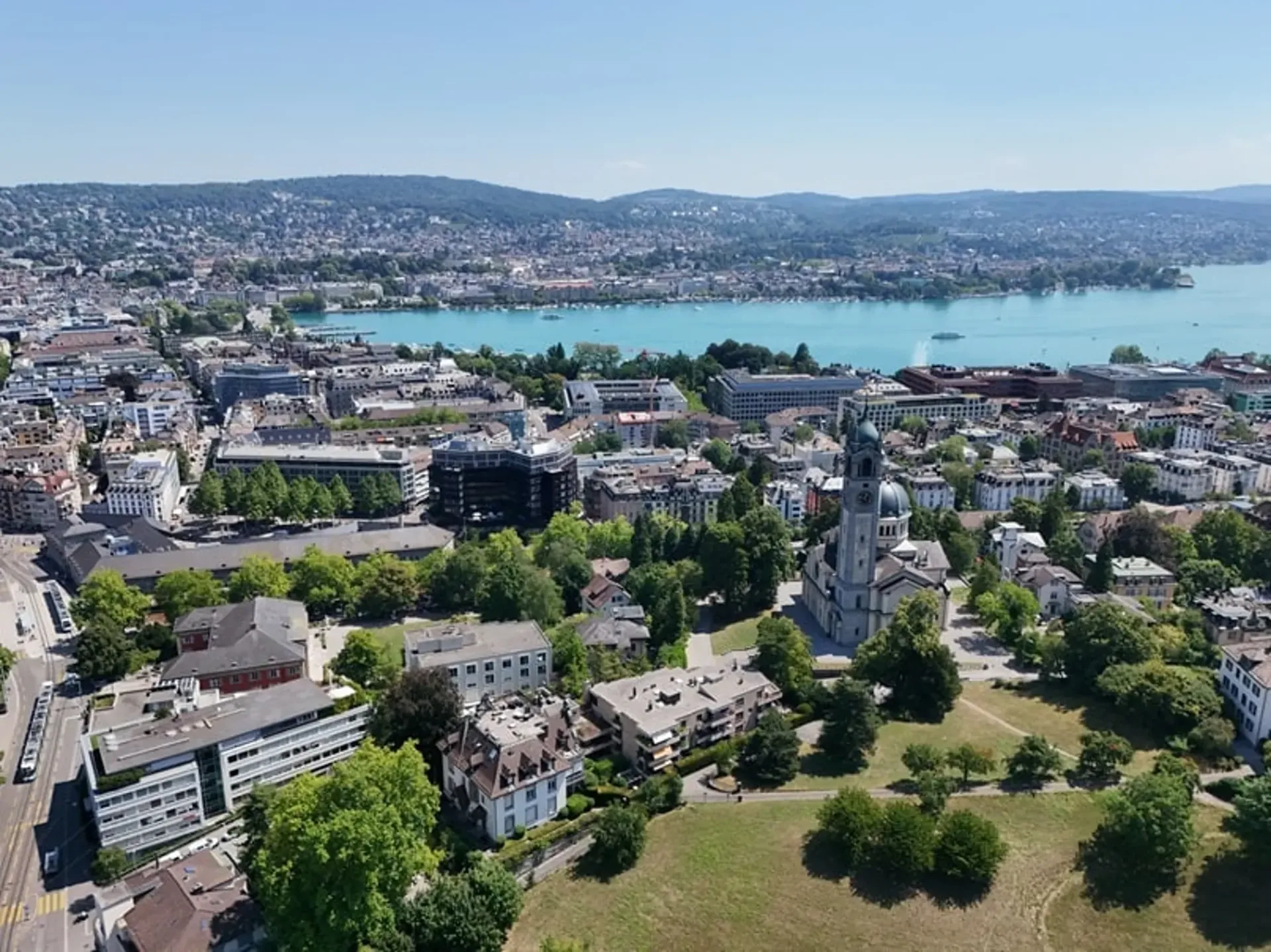 Renaissance Villa in the sought-after residential area of Zürich-Enge