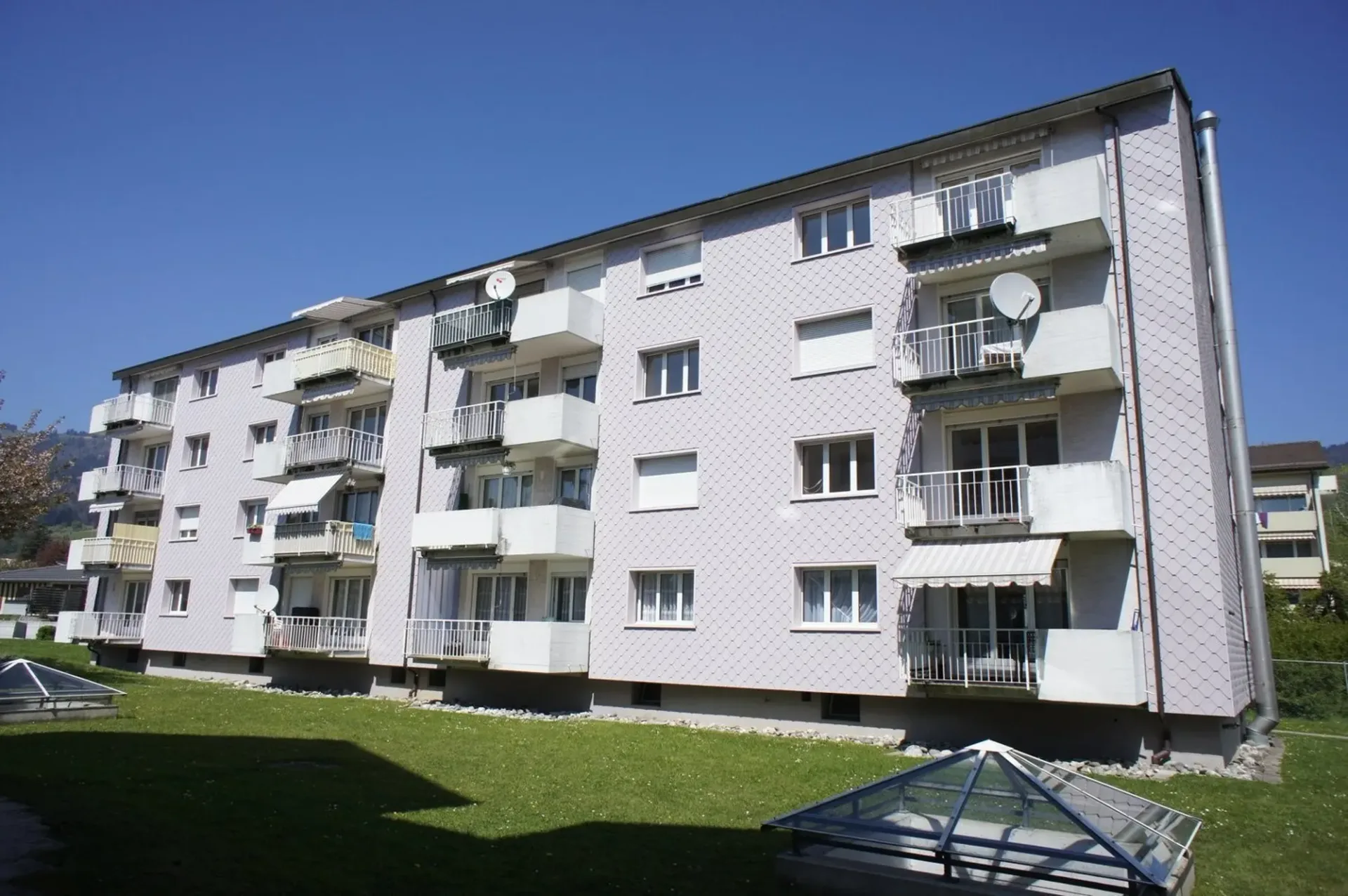 Profitez d'une vue magnifique sur les montagnes + 1 an de parking GRATUIT !
