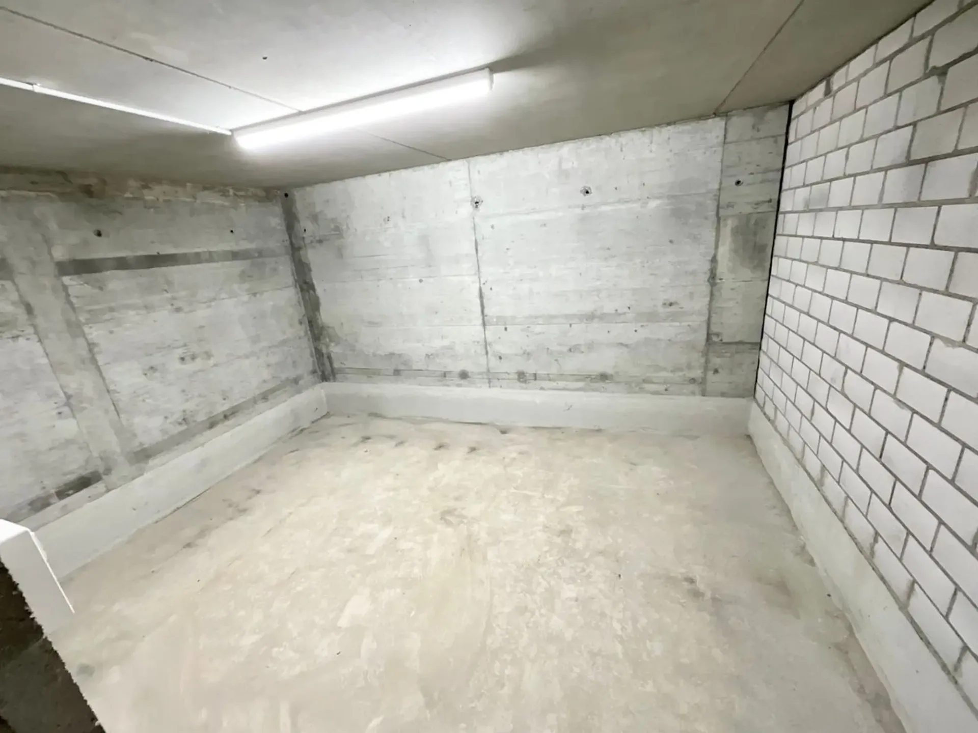 Lokal - Lagerfläche von 16m2