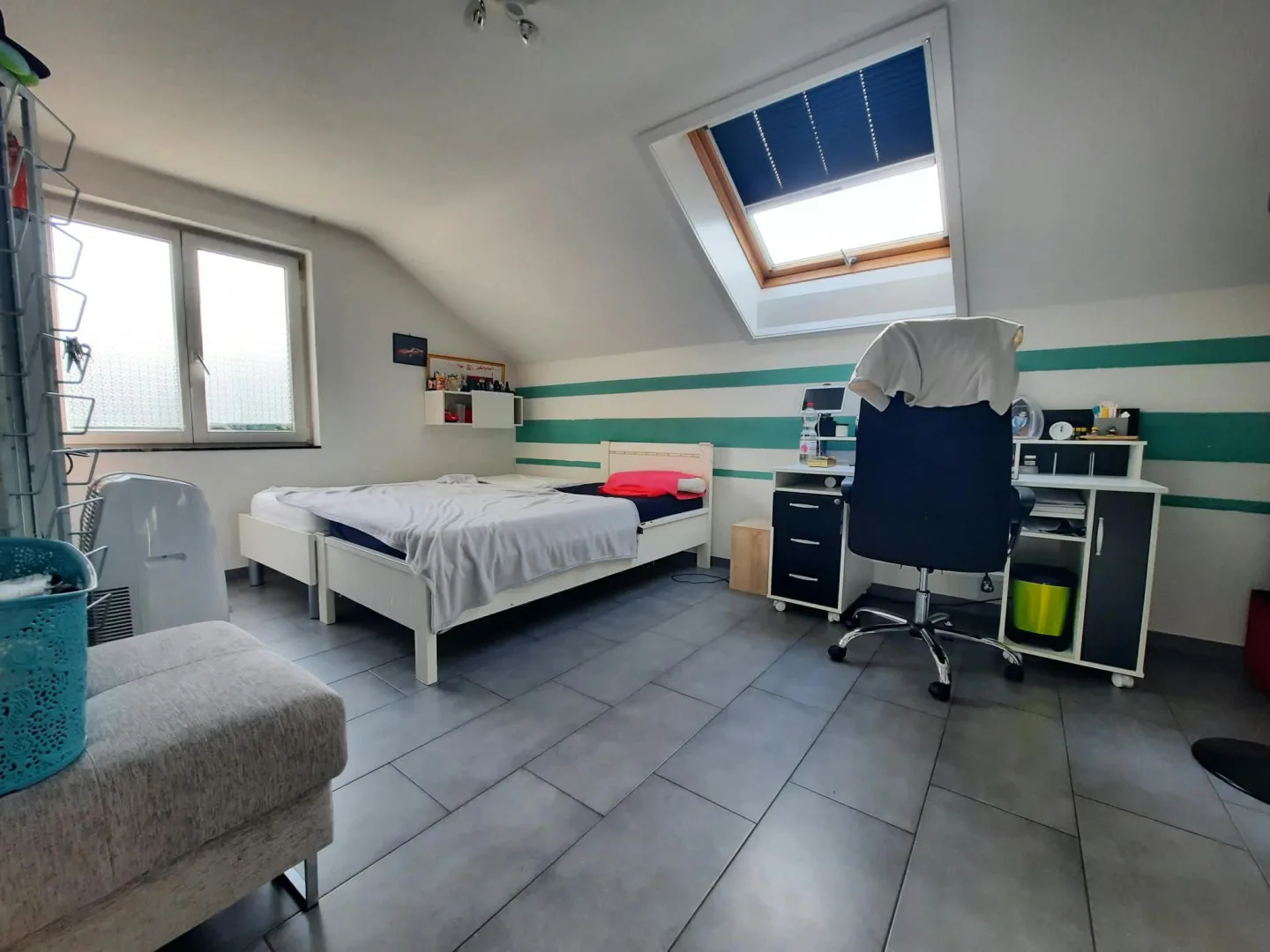 RUHIGES FAMILIENHEIM IN ROTHRIST MIT GROSSZüGIGEM GARTEN UND AUSBAUPOTENZIAL