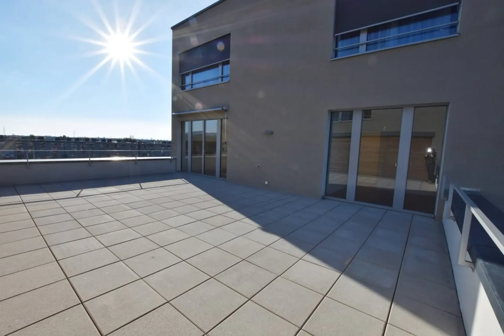 Moderne 3.5-Zimmerwohnung mit grosser Terrasse am Bahnhof in Lyss