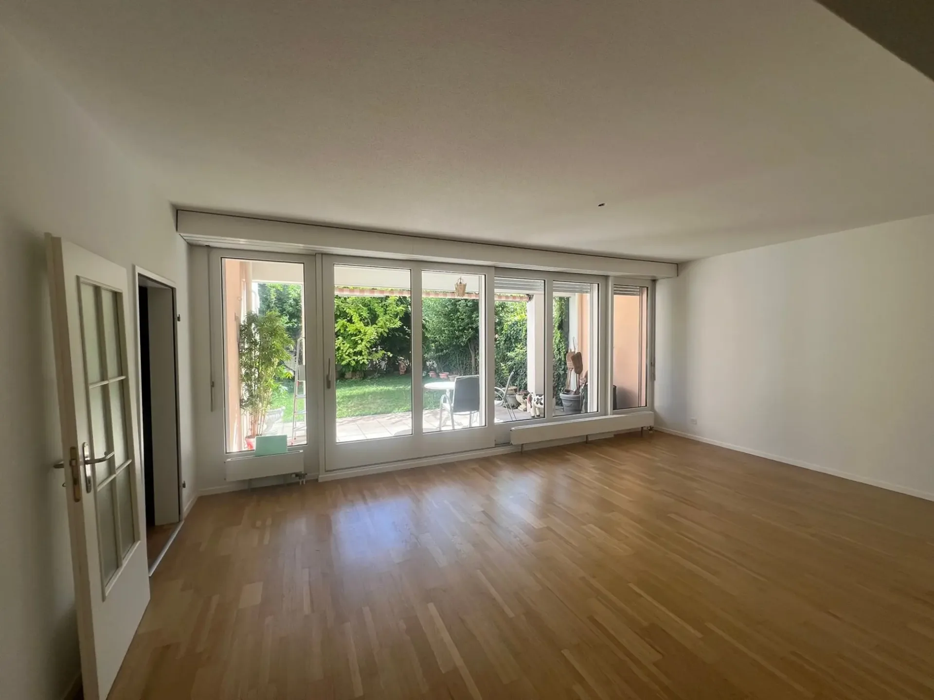 Appartamento 3.5 locali in standard da proprietario con giardino