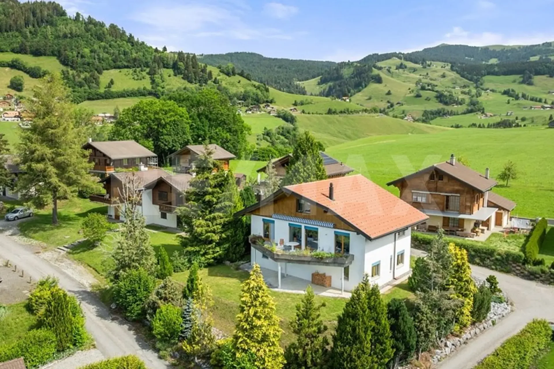 Maison individuelle: ensoleillée, au calme, avec une vue imprenable