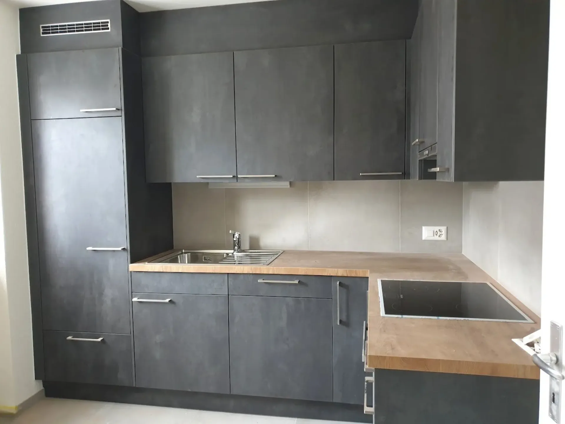 Schönes 3-Zimmer-Apartment mit Balkon und Aufzug