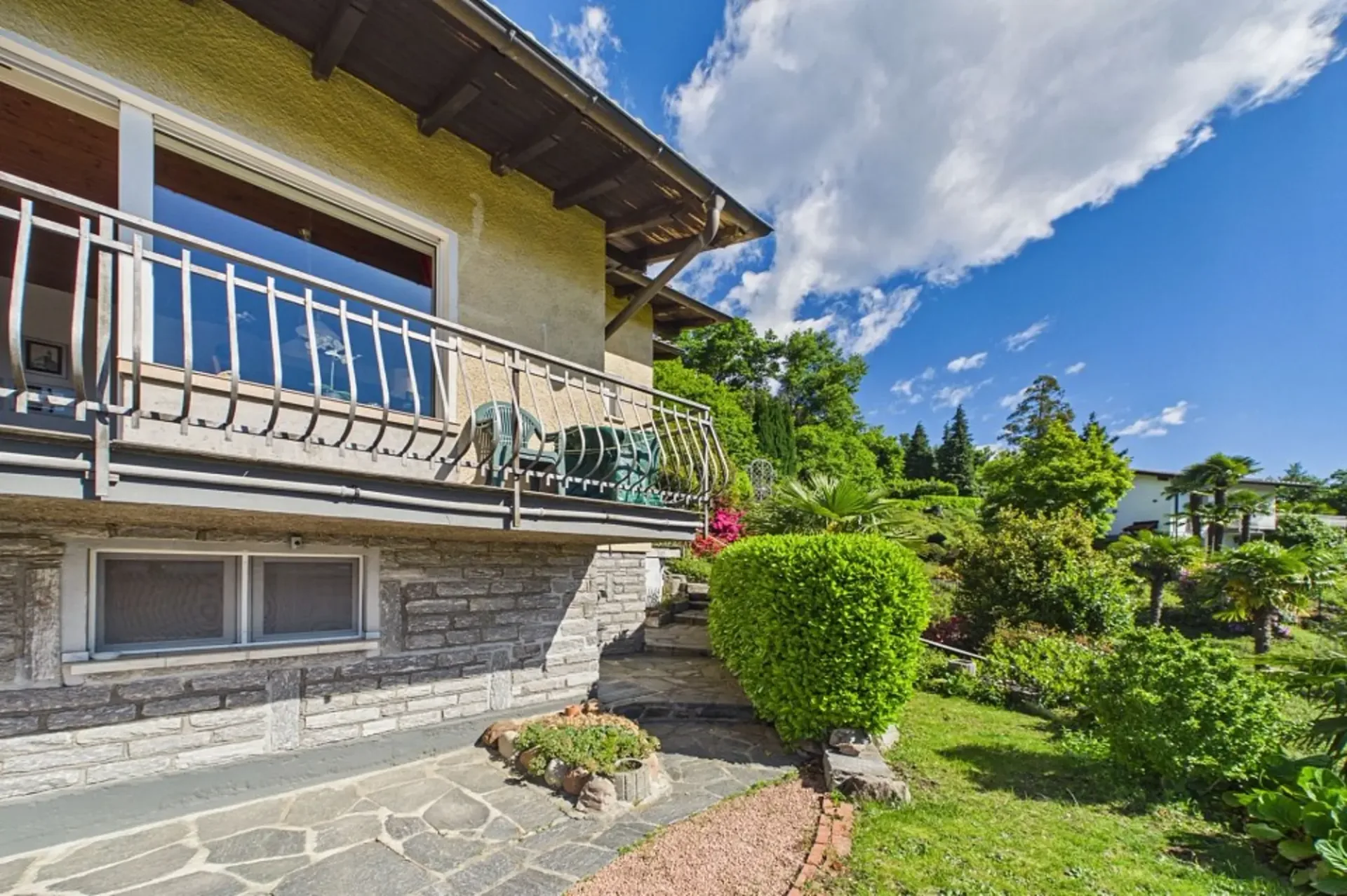 Accogliente casa unifamiliare con terrazza panoramica e giardino