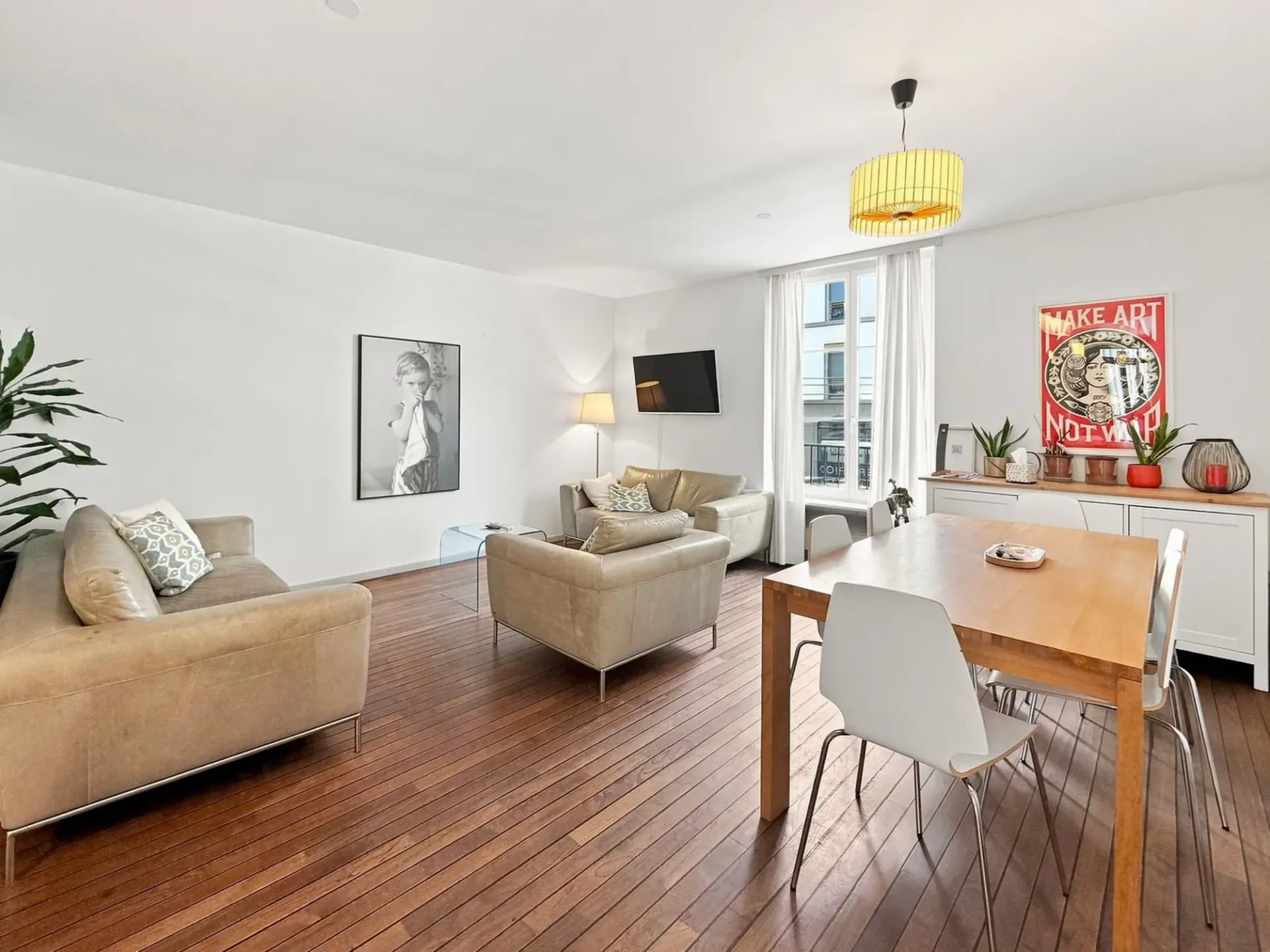 Vier-Zimmer-Wohnung möbliert – Quartier des Eaux-Vives