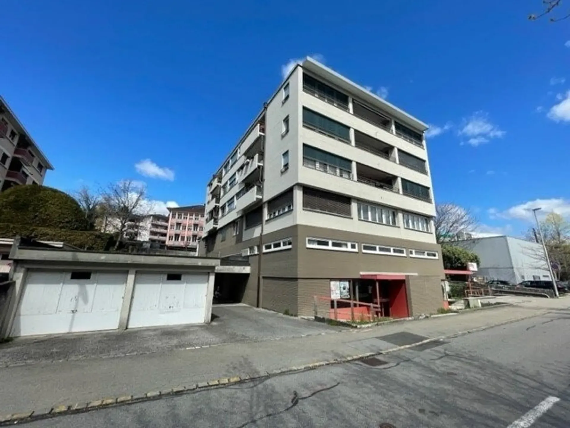 Schönes Apartment in idealer Lage in Pully