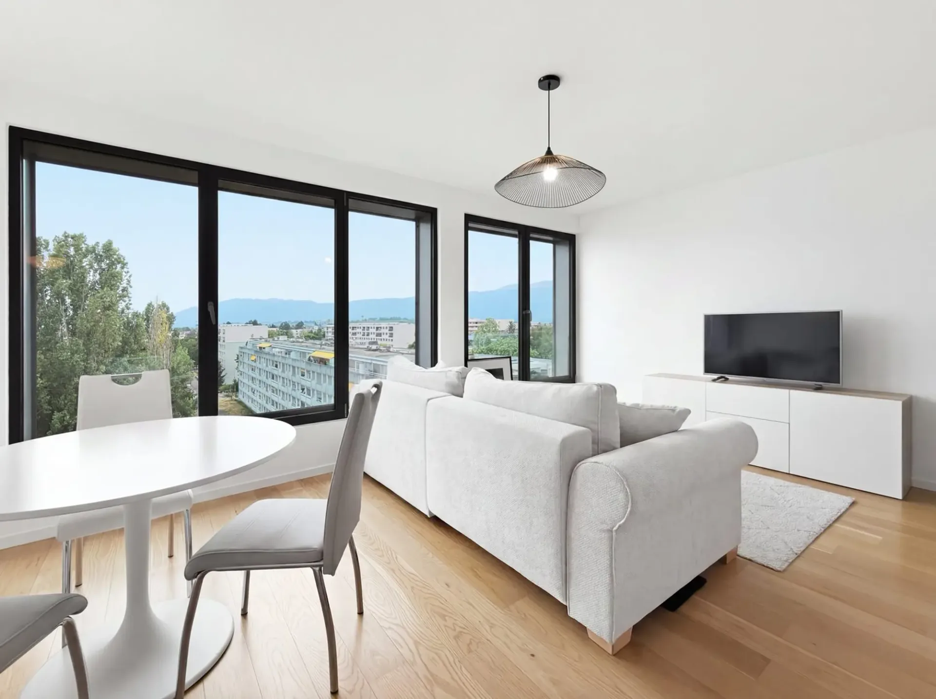 Schönes modernes Apartment - Hohe Etage