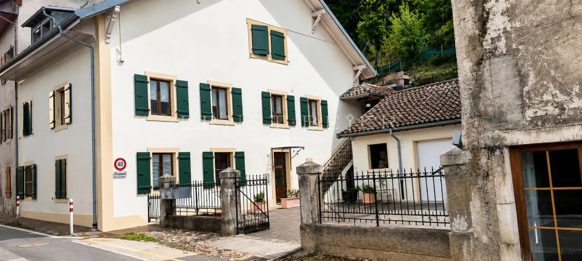 Immeuble de rendement à Romainmôtier avec bon rendement locatif